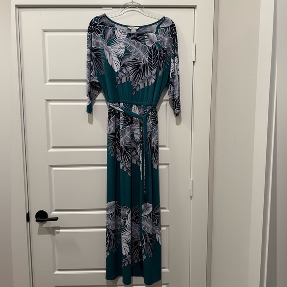 TOMMY BAHAMA Las Palmas Dolman Sleeve Maxi Dress - Picture 4 of 11